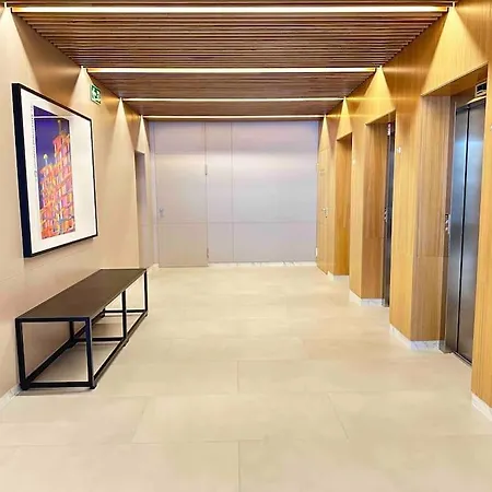 Lägenhet Jacinto Benavente 15, 5a Con Parking Gratis By Ybh