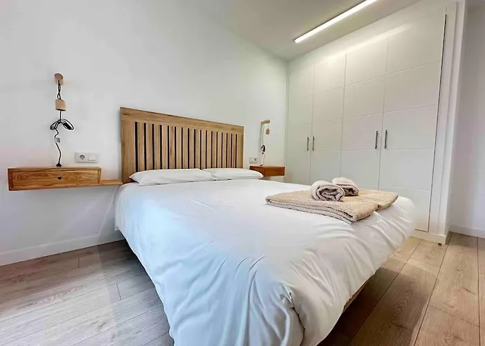 Jacinto Benavente 15, 5a Con Parking Gratis By Ybh *